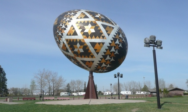 Пасхальное яйцо в Канаде